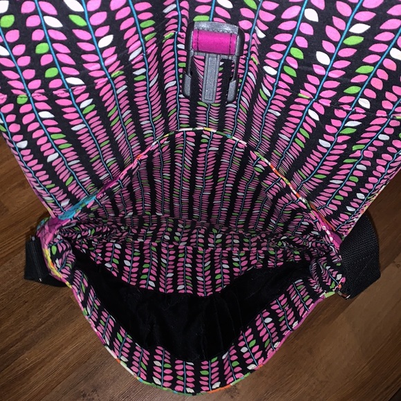Like New! Vera Bradley Messenger Bag or Computer Bag - Picture 5 of 5